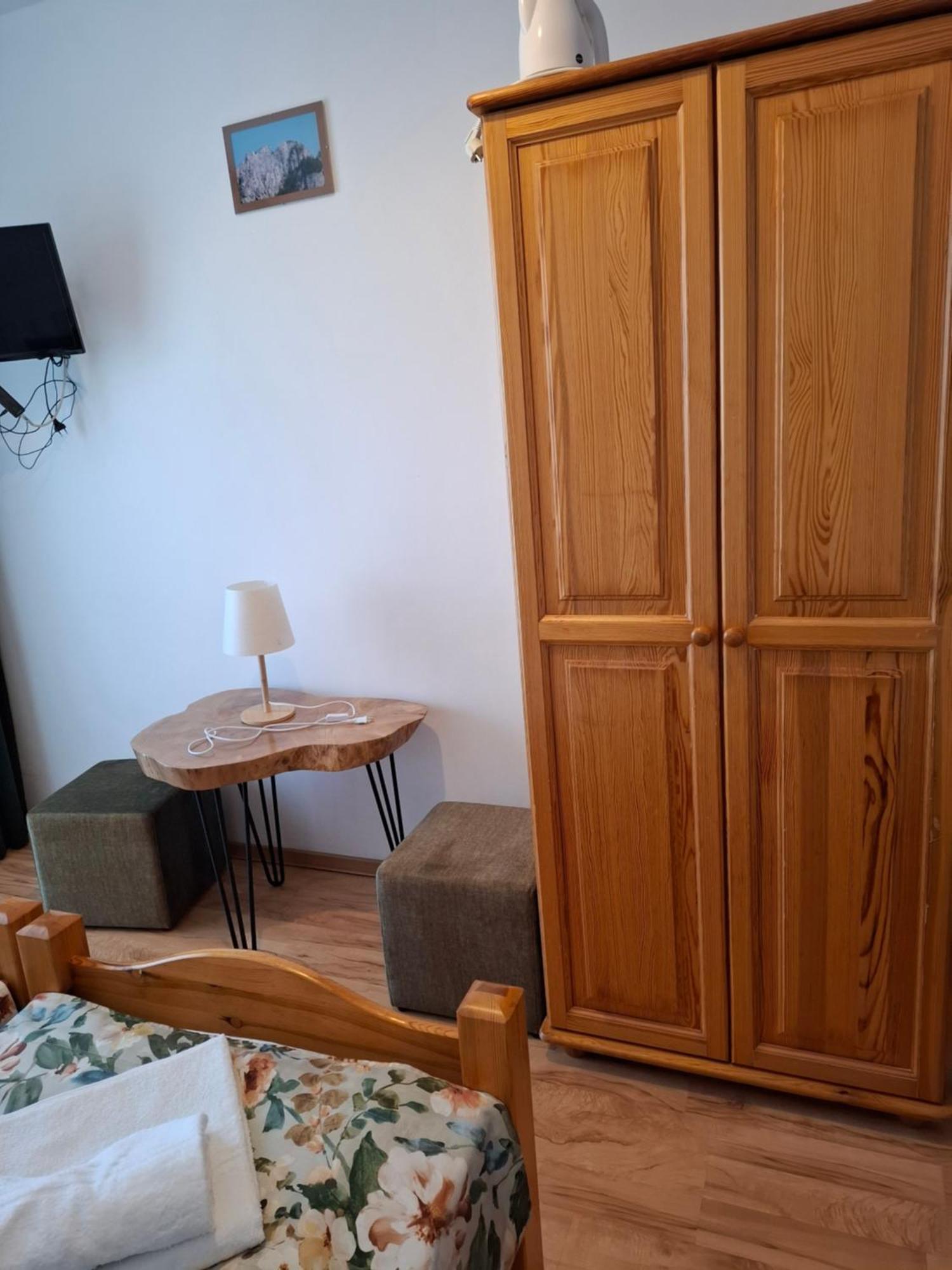 Wynajem Pokoi - Halina I Wieslaw Furczon Groń Extérieur photo