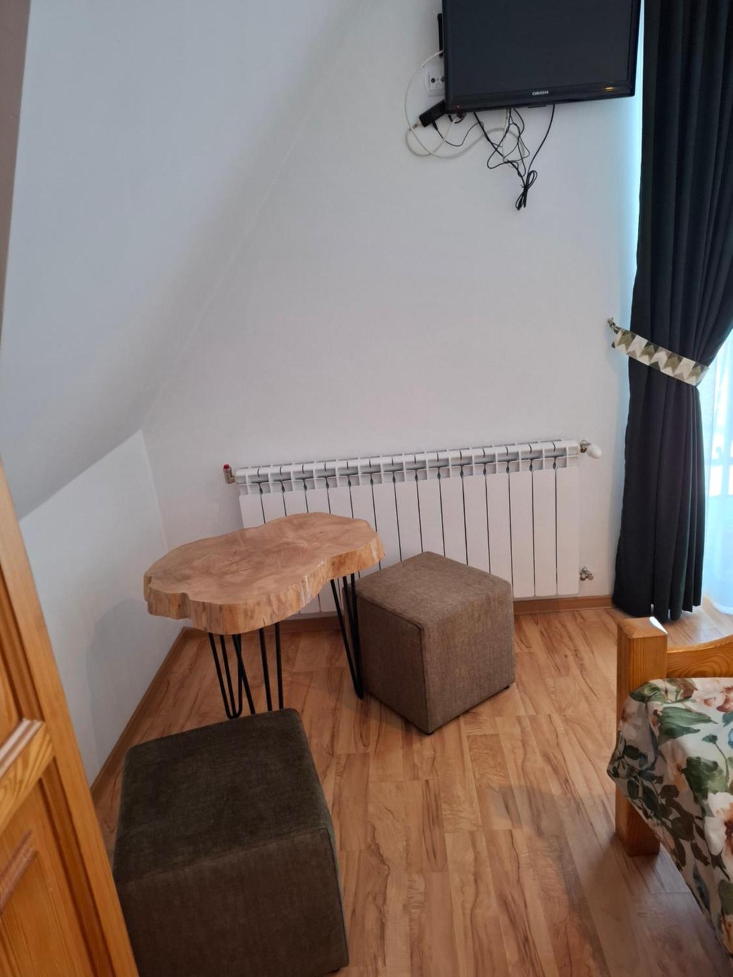 Wynajem Pokoi - Halina I Wieslaw Furczon Groń Extérieur photo