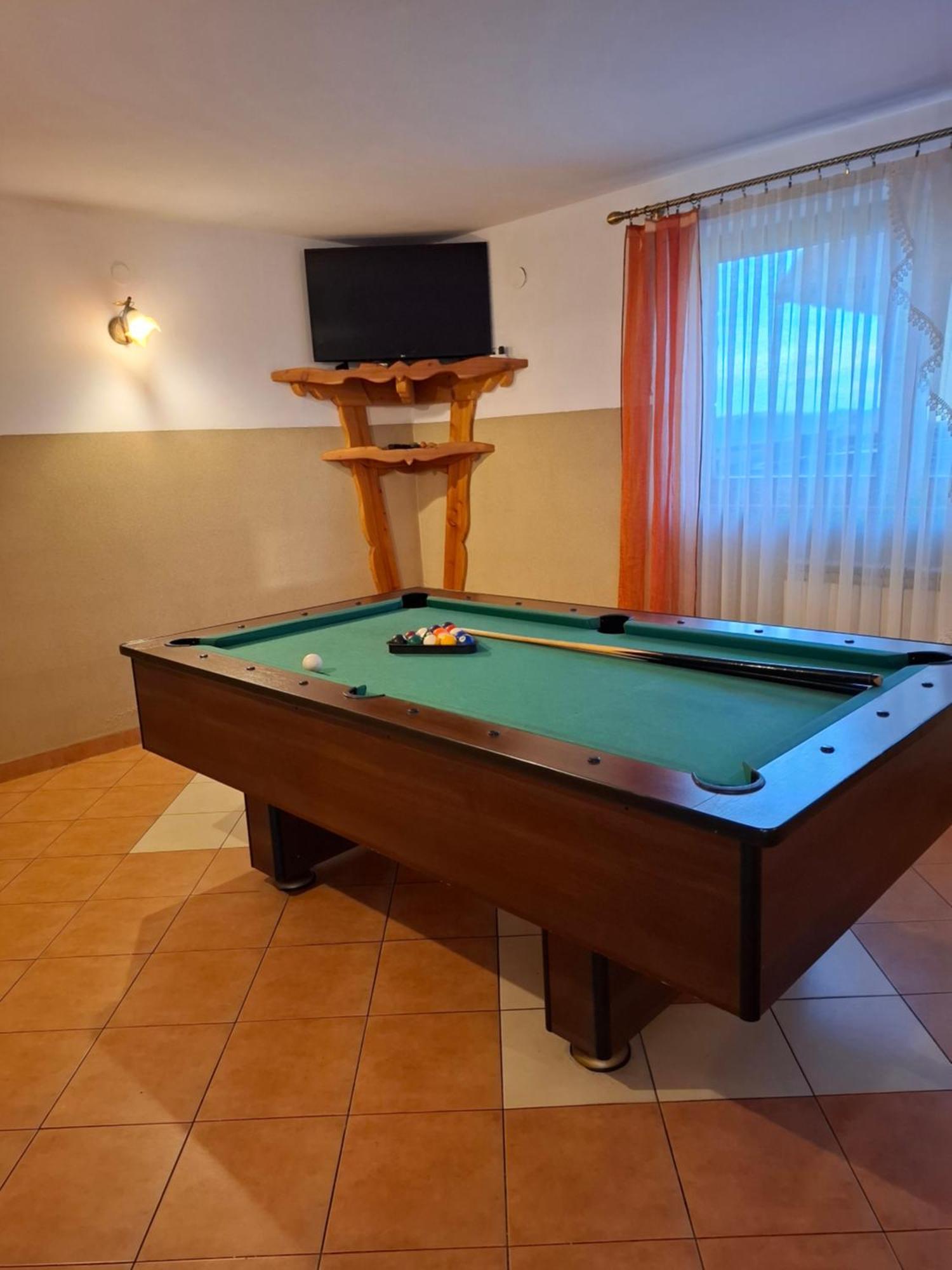 Wynajem Pokoi - Halina I Wieslaw Furczon Groń Extérieur photo